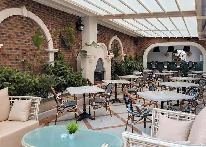 Отель Dbd Cesme 3*